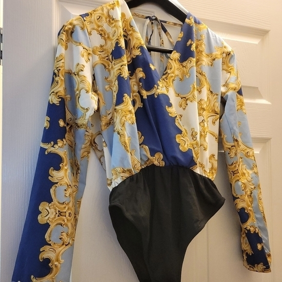 ITALIAN made bodysuit small - Picture 3 of 4